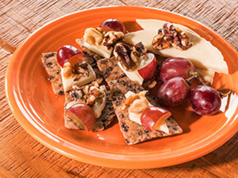 Brie, Red Grapes & Walnut