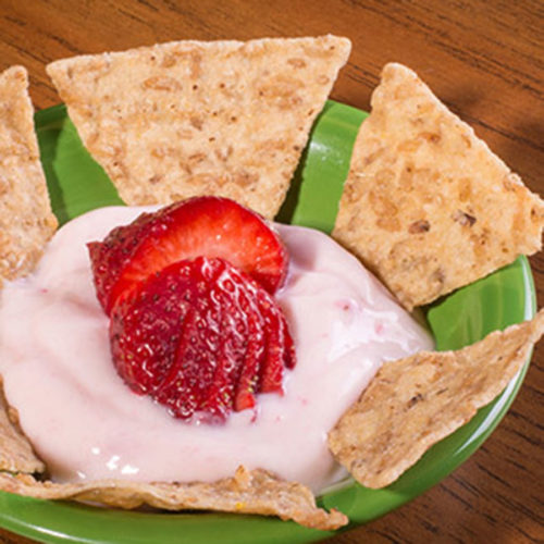 Strawberry Yogurt & Strawberries